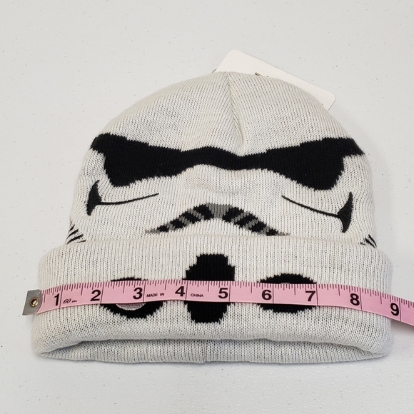 Star Wars Stormtrooper Beanie Bioworld Hat Disney - Picture 7 of 7